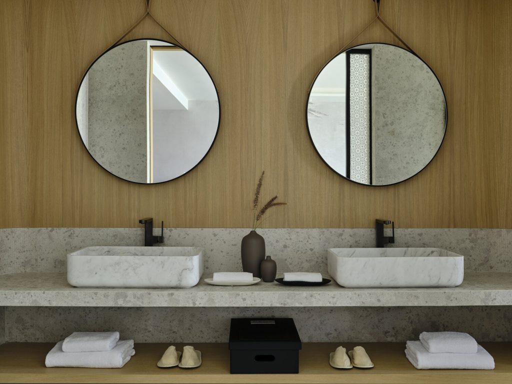 DEOS suite bathroom/Myconian Collection
