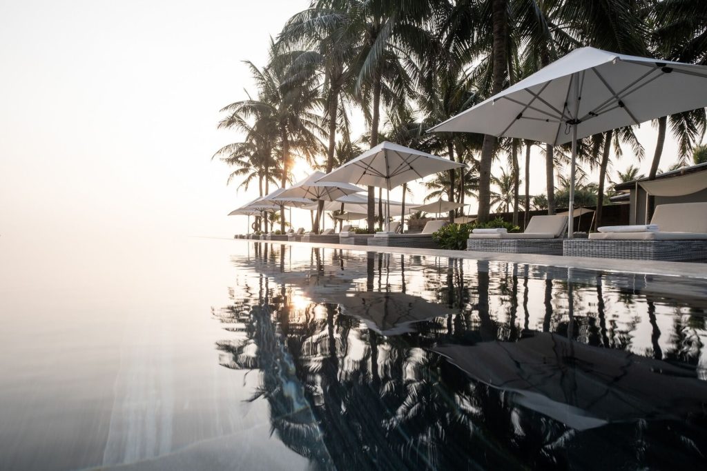TIA's serene oceanfront pool