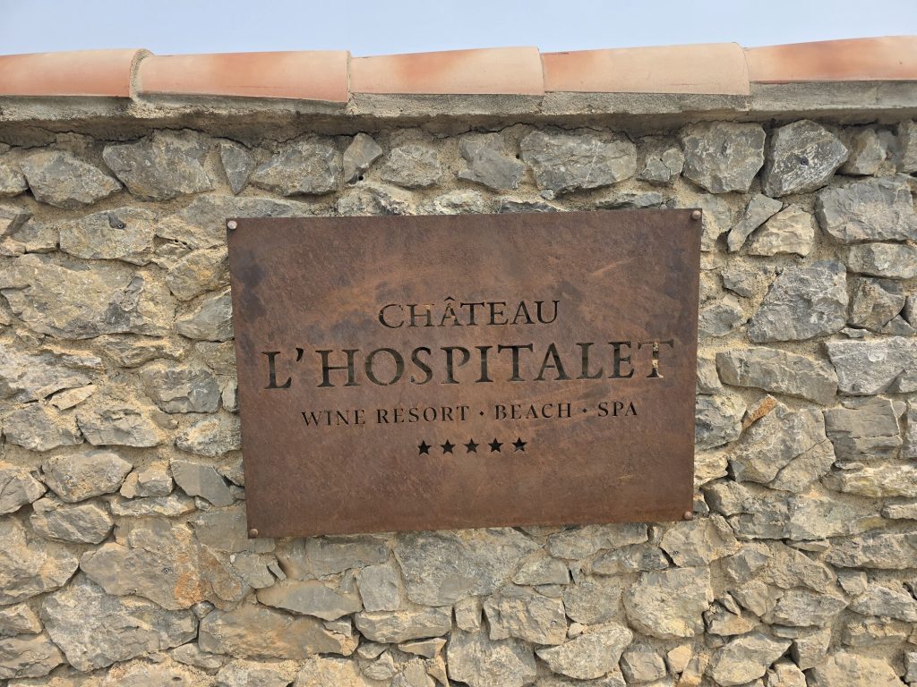 Hope Gainer/Chateau L'Hospitalet sign